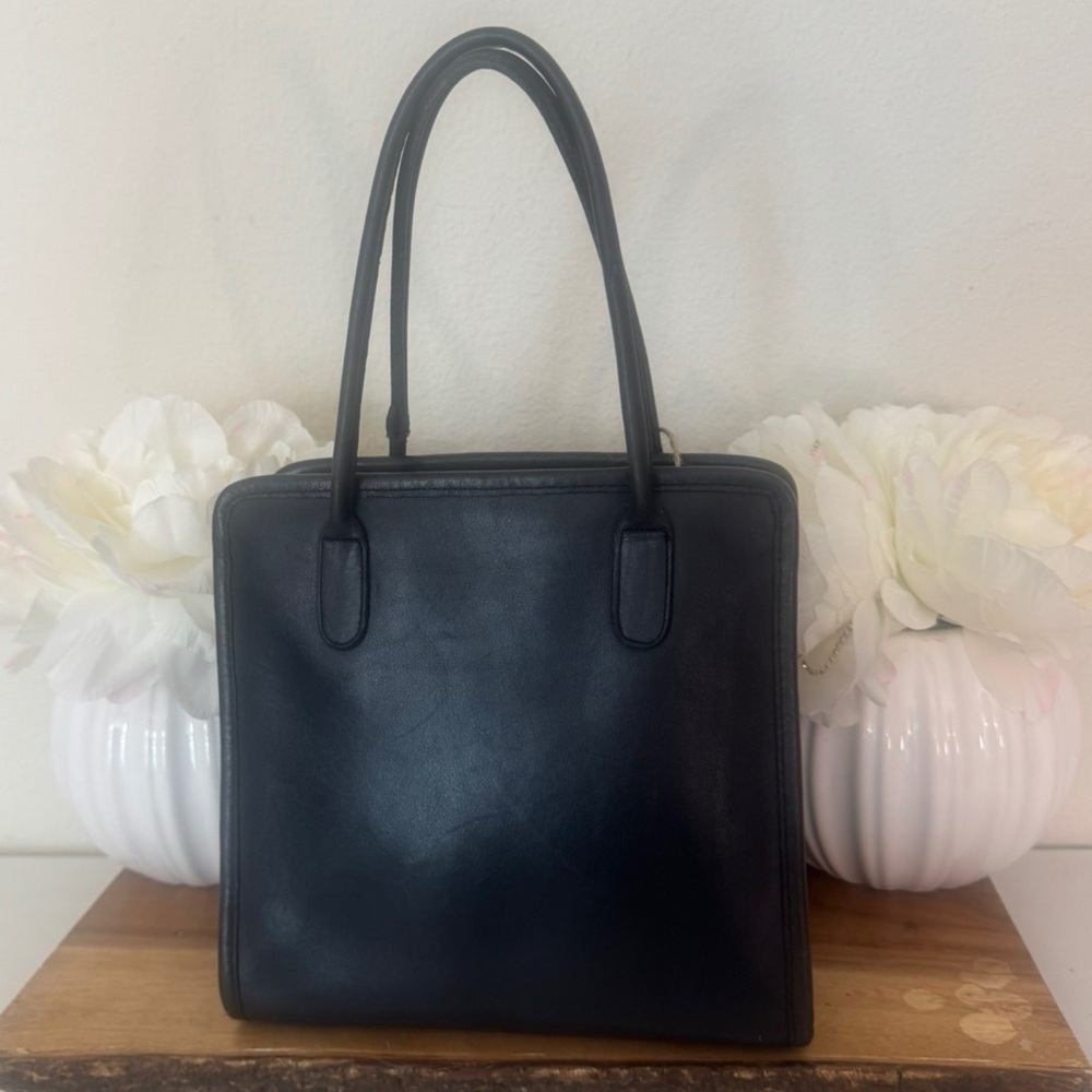 Vintage Coach Small Navy Dinky NYC Tote, 9685 - Picture 2 of 8